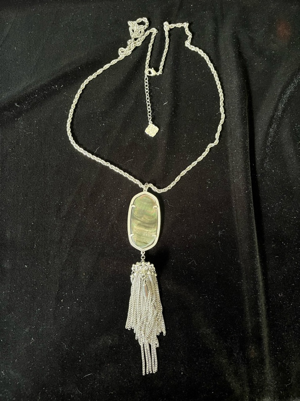 1692 Kendra Scott Rayne Pendant Necklace with Black MOP and Silver Tassel - Picture 3 of 6